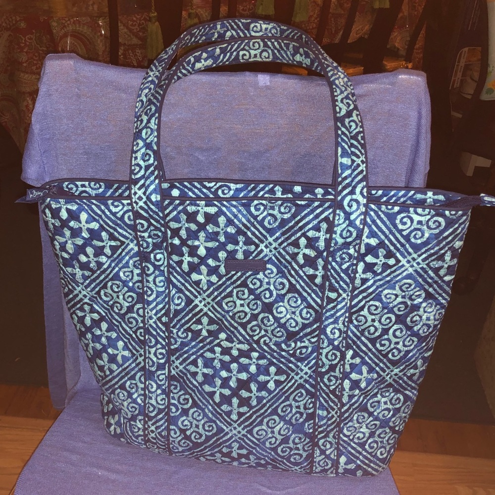 Vera Bradley - Blue Tote